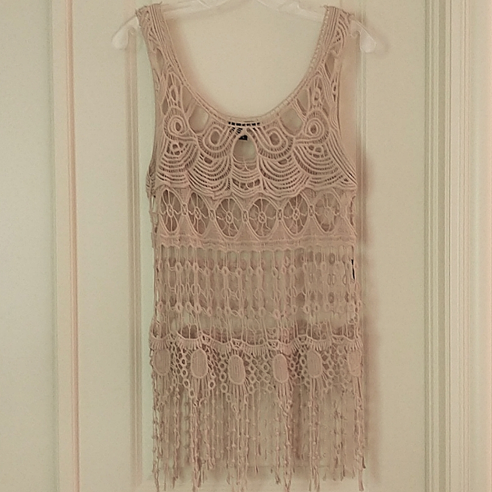 Bebe crochet fringed tank